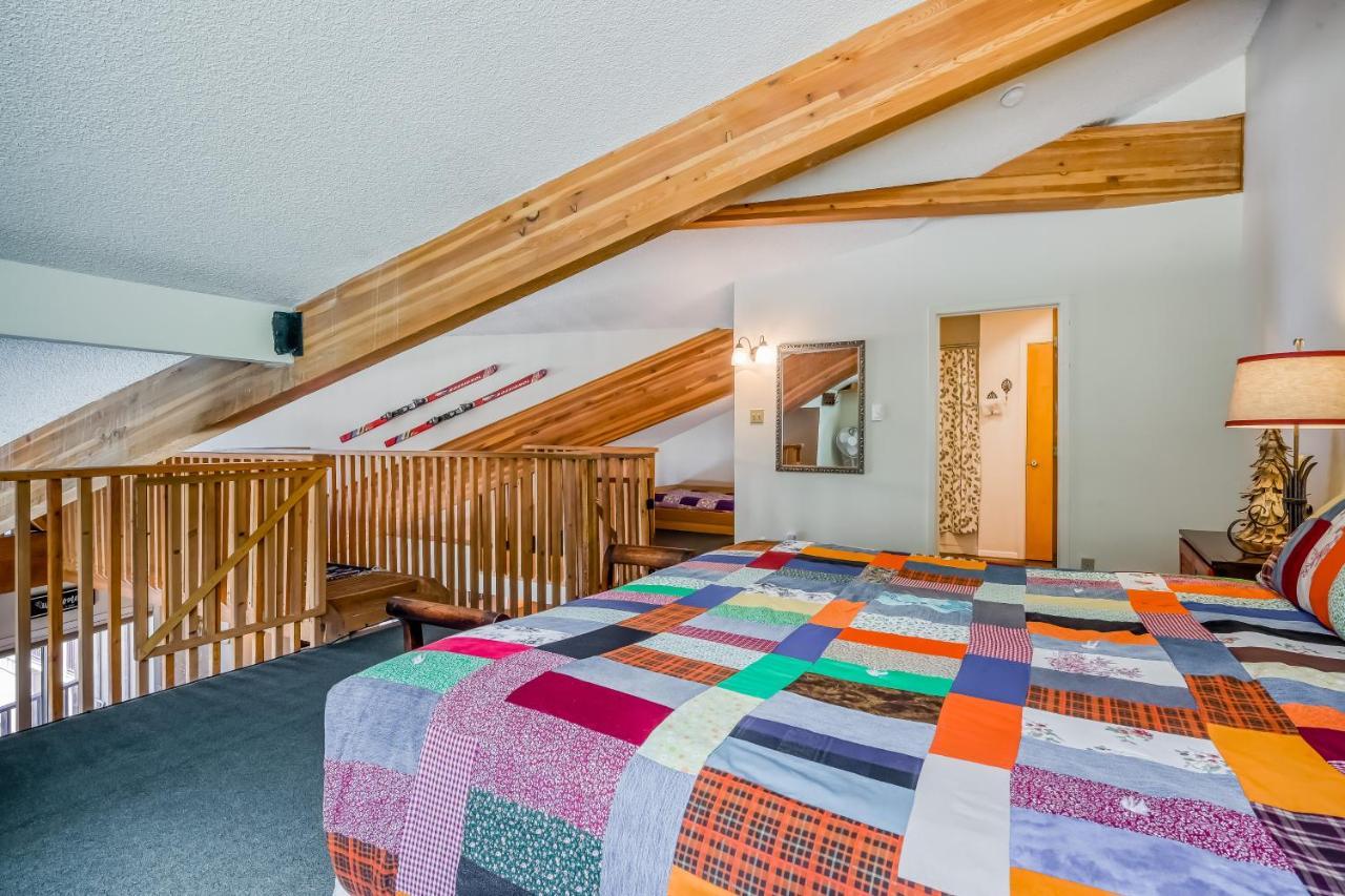 Lovely Lifts West Getaway Red River Eksteriør bilde